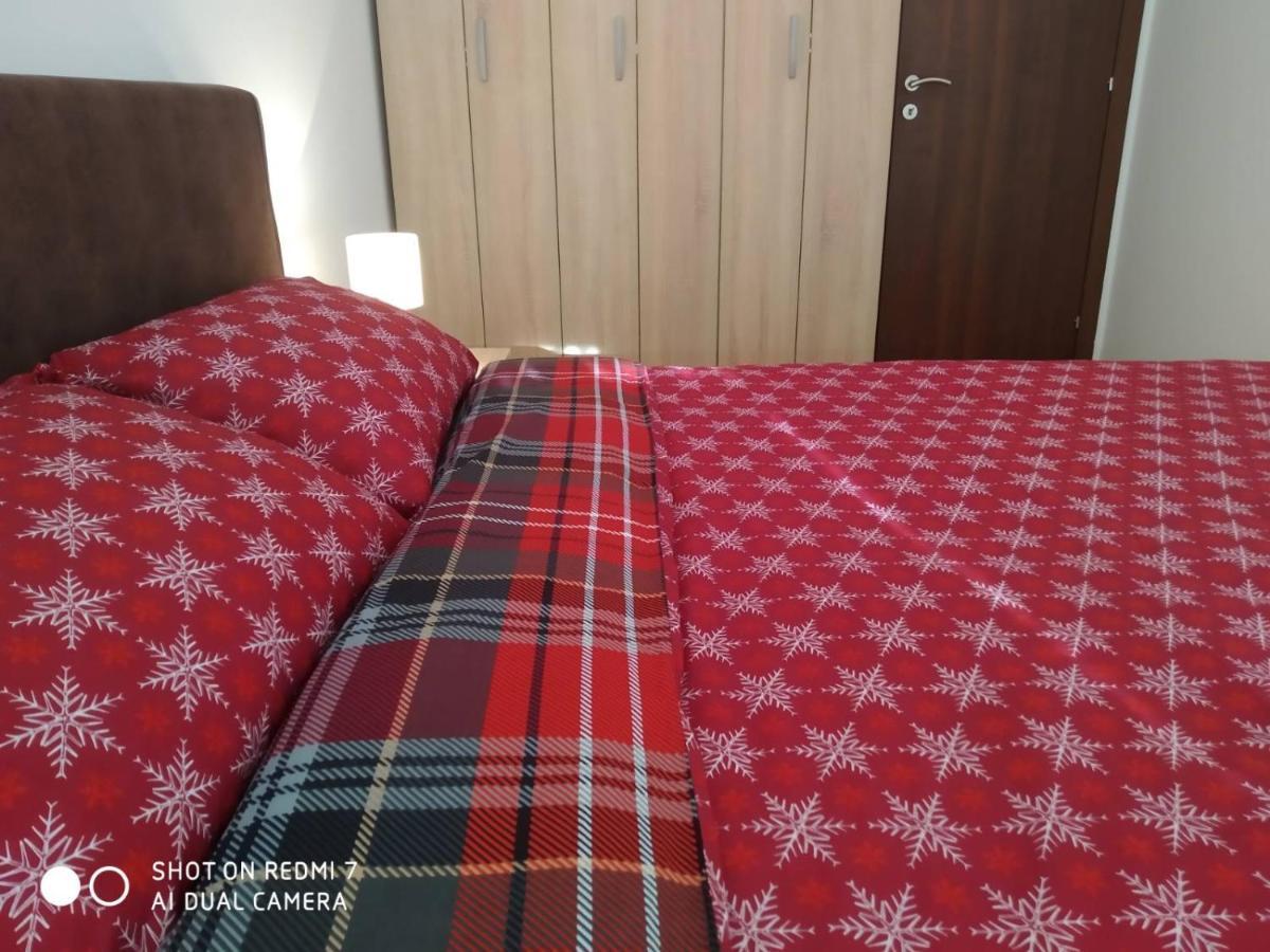 Aga Apartman Podgorica Exterior foto